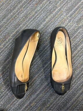 Tory Burch Black Leather Logo Plate Ballet Flats